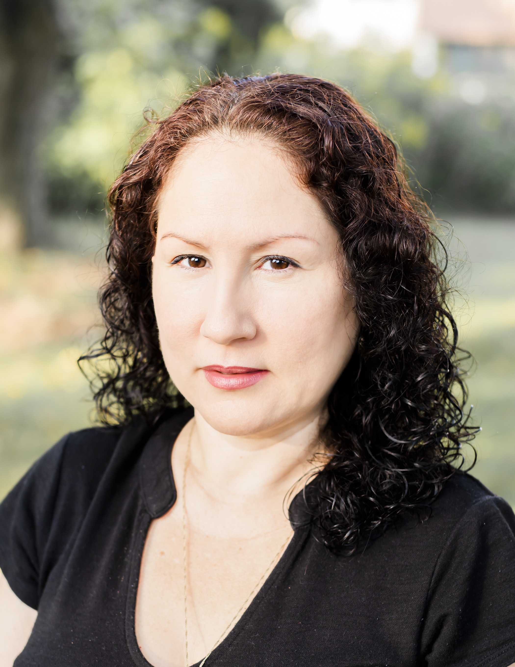 Zinnia Arias RMT Massage Therapist - Array